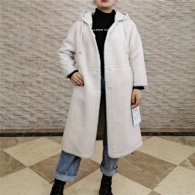 China 2021 Latest China Lambswool Coat Best Style Breathable Hot Selling Good Price Lambswool Coat for sale