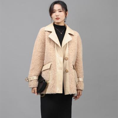 China Breathable Winter Coat Jacket Women Faux Fur Coat With Faux Leather Long Fashion Style Women's Fur Coat for sale