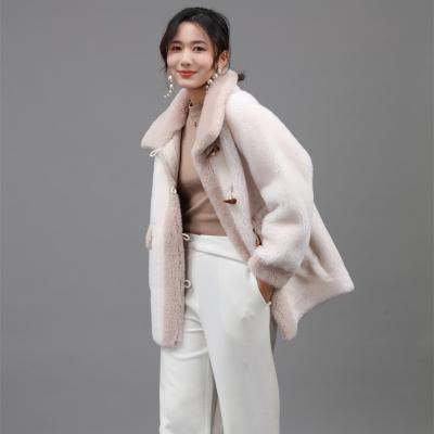 China New Design Women's Anti-wrinkle Winter Woolen Coat Square Collar Square Collar Warm Faux Fur Coat For Ladies for sale