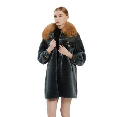 China Breathable Warm Style Thick Fox Fur Lamb Trim Red Leather Long With Fox Fur Collar Women's Sheep Fur Coat for sale