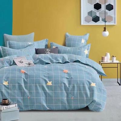 China 2022 100% Polyester Fashion Microfiber Bedding Disposable Stylish Basic Coverlets With A Variety Of Styles for sale