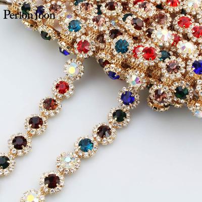 China Flatback 5yards/roll Metal Rhinestone Crystal Gold Rhinestone Round Trim ML111 Clothing Bag Accessories Chain Shiny Mixed Color Decoration for sale