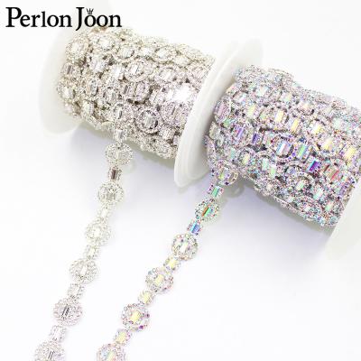 China Classic Flatback 5yards/roll sewn wedding headpiece accessories silver glass Crystal Chain Rhinestone Trim ML169 small round ab color for sale