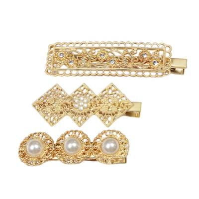 China Alloy Cavity Pearl Durable Metal Hair Clips, Retro Korean Pearl Hair Clips, Ladies Jewelry Platypus Clips for sale