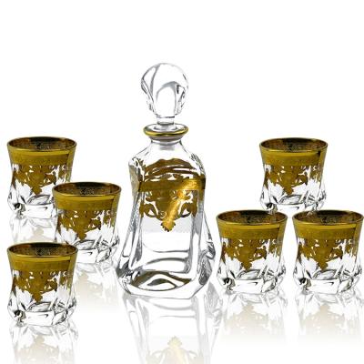 China Modern Whiskey Decanter Set with Gold Glass Bottle Decal and Gold Glass Cup Wine Gift Box Set for sale