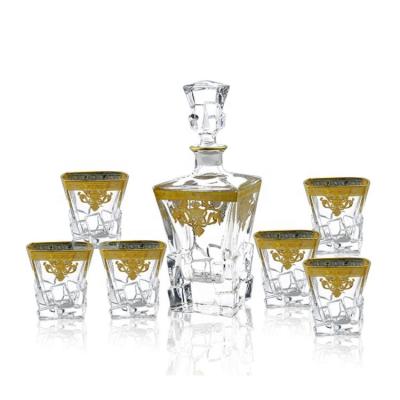 China Europe Gold Decal Decanter Vintage Design Wine Glasses Set With Gold Glass Cup for sale