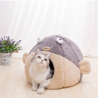 China New Design Waterproof Fleece Cat Cave Bed Soft Winter Indoor Pet Room Puffer Fish Train Cat Pad With Best Price for sale