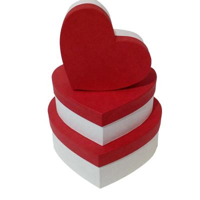 China Handmade Promotional High Quality Heart Shaped Chocolate Packaging Cardboard for sale