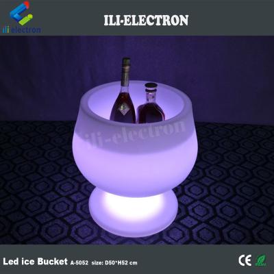 China Viable Rechargeable Plastic LED Flashing Ice Bucket / Outdoor Ice Cooler / Wine Bucket for sale