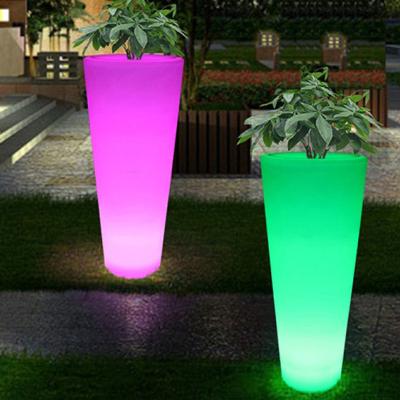 China Modern Remote Control Color Changing Led Flower Pot for sale