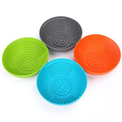 China New Design Sustainable Silicone Dog Lick Mat Bowl Dog Slow Feeder for sale