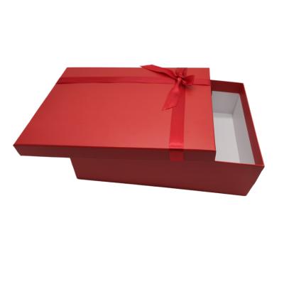 China BEAUTY PACKAGING Cake Paper Box Gift Gift Box Large Print for sale