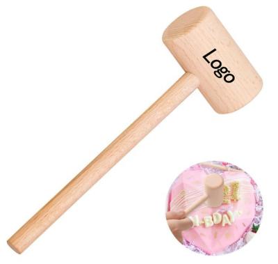 China Hot Selling Exquisite Hammer Mallet For Planet Wooden Cake From Europe Mini Wooden Crafts Cake Crab for sale