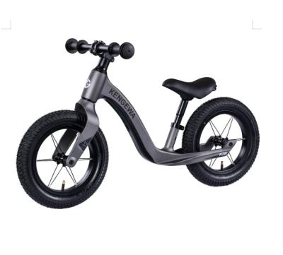 China Kids Bike Kids Bike 2021 Cheap 12 Inch Magnesium Alloy Balance Bike Mini Wheel Balance Bike For Child for sale