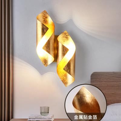 China Modern Indoor Decoration Designer Contemporary Lights Led Gold Wall Light for sale