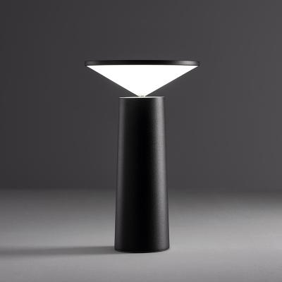 China Modern Black Color Modern Art Sand Bar Restaurant Home Style Rechargeable Dimmable Led Table Light for sale