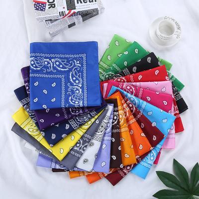 China 2021 Wholesale Head Bandana Soft Wrap Headwear Square Paisley Square Bandana In Stock for sale