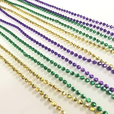 China Party Supplies Wholesale Mardi Gras Party 6MM Metallic Square Throw Beads Necklace for sale