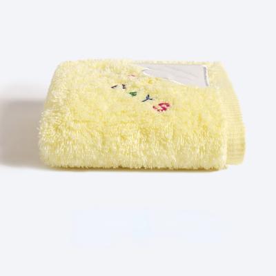 China Manufacturer direct sales child safe face wash towel toddler towel yellow towels for baby for sale