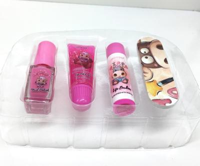 China Sunscreen Kids Makeup Kit For Girls Kids Makeup Bag With Lip Balm Nail Polish Makeup For Kids for sale