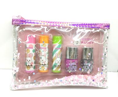 China Quick Drying / Long Lasting Kids Girls Nail Polish Kit Lipbalm Makeup Cosmetic Box Set Cosmetic for sale