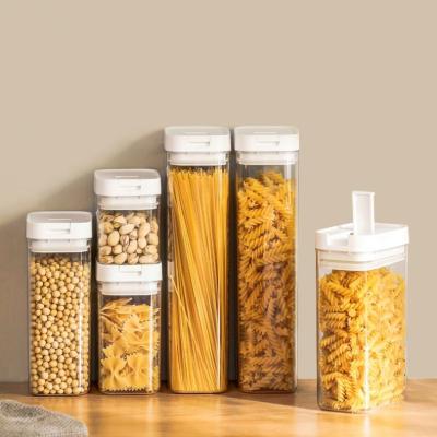 China Fresh Preservation Wholesale Good Quality 500ml 800ml 1200ML 1800ml Combine Free Food Storage Containers With Lids Set Lid Organizer PP Containers for sale