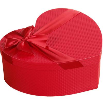 China Wholesale Handmade Heart Shaped Box Jolly Packing Flower Box Cheap Barbie Packaging Box for sale