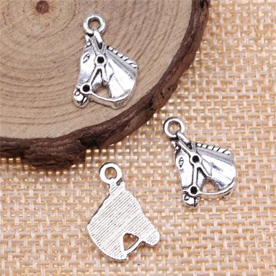 China 100pcs/bag 17x13mm Vintage Antique Silver Plated Bronze Plated Zinc Alloy Horse Head Charms Pendants ABD-C11579 for sale