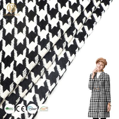 China Breathable Italian White Black Simple White Black Tweed Polyester Suit Tweed Melenge Wool Knitted Fabric for sale