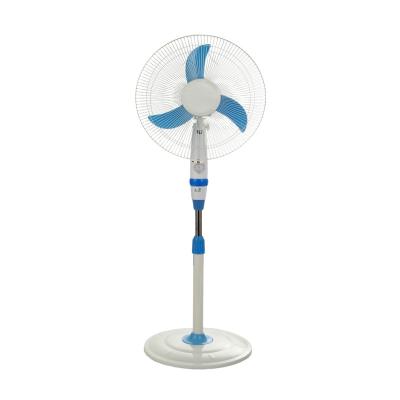 China Electric Rechargeable Adjustable Floor Fan Household  16 Inch Plastic for sale