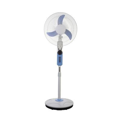 China 18 Zoll 12 V DC wiederaufladbarer Standventilator mit Solarpanel und Lithiumbatterie zu verkaufen