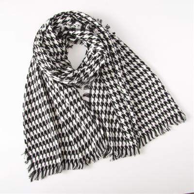 China 2019 Winter Women Men's Wholesale Custom Made Black White Houndstooth Pashmina Shawl Cashmere Printed Scarf Long for sale