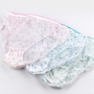 China Breathable Different Sizes Disposable Nonwoven Underwear Comfortable Panties for sale