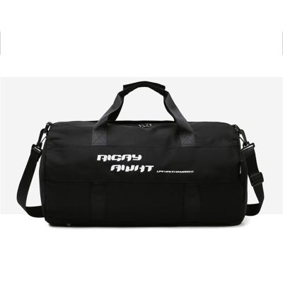 China Hot Selling Sports Waterproof Gym Bag Multifunctional Waterproof Portable Travel Luggage Bag for sale