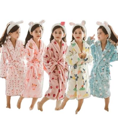 China Lapel Thermal Collar Robe Cartoon Flannel Bathrobe Winter Bathrobe Girls Long Sleeve Robe for sale