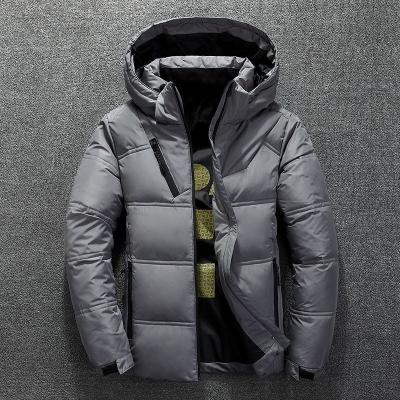 China Sustainable Mountain Warm Jacket Hooded Winter Puffer Snow Coat Windproof Waterproof for sale