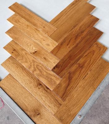 China Jesonwood Traditional Solid Oak Herringbone Flooring Real Smoked Wood Panel Parquet Oak Wood Flooring for sale