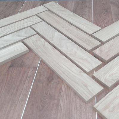 China Modern Indoor Use A Grade Solid Oak Unfinished Herringbone Flooring for sale