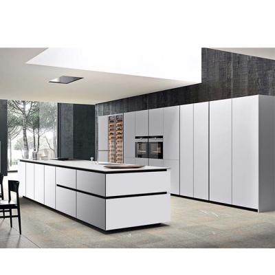 China Free Design Supplied European Standard White High Glossy Lacquer Ready To Assemble Household Cheap Kitchen for sale