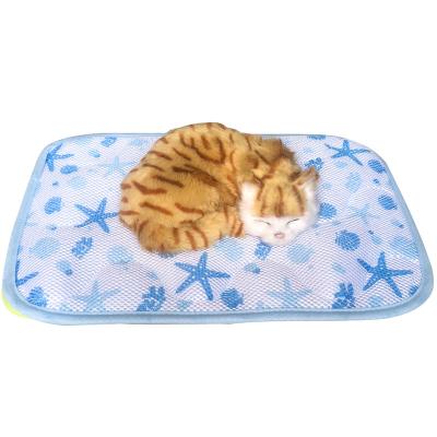 China High Quality Outside Sustainable Modern Funny Portable Dog Bed Designer Small Pet Beds Cushion for sale