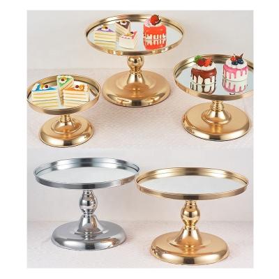 China Table flower centerpiece stand gold or silver mirror plate cake display stand set table centerpiece for sale