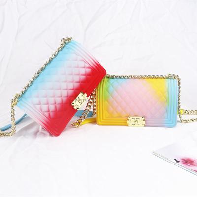 China 2020 new style high quality hot sale body pvc silicone crossbody bag women handbag jelly bag for sale