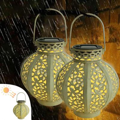 China New Morden Metal Single Body Solar Hanging Light Cavity Lantern Solar Hanging Light for Outdoor Garden Decoration for sale