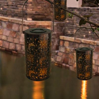 China Morden Sells Retro Sun Moon Shade Metal Solar Chandelier Garden Table Lamp for Outdoor Hanging Decoration for sale