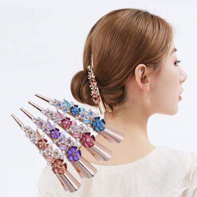 China Headwear Version Of Painted Metal Bridesmaid Accessories Hair Women Ponytail Clips for sale