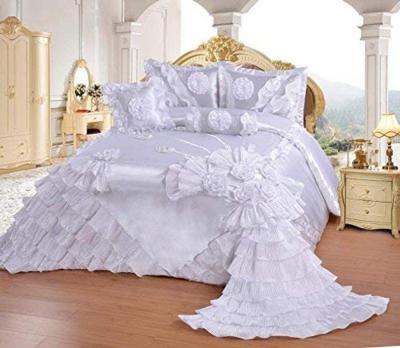 China Designer Wedding Oversized Comforters Bedding Comforters Sets Best Quality Portable White Color Royalty Bedspread Bedspread Comforter Sets for sale