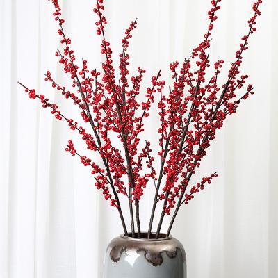 China Artificial Red Plastic Fruit Berry Holly Christmas Berries Stems Celebration Newcomer Decoration for sale