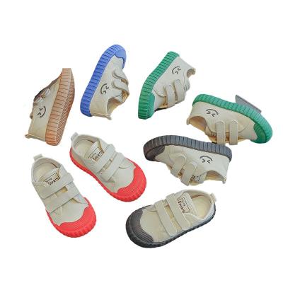 China Baby Boy Flat Toddler Soft Sneakers Lace Up Cute Girls Kids Plain Baby Shoes Canvas Shoes For Kids for sale