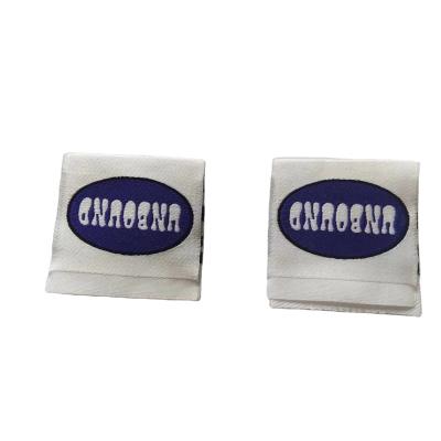 China Custom Sustainable Center Factory Price Folding Apparel Woven Labels, Accept Orders Of Custom Garment Woven Labels for sale