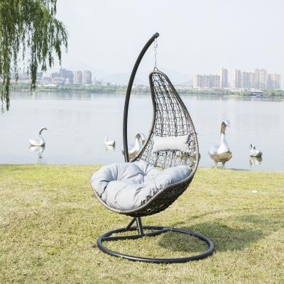 China Super Comfortable Hot Sale Rattan Swing Chair Garden Set Easy Cleaning Swing Hammock for sale